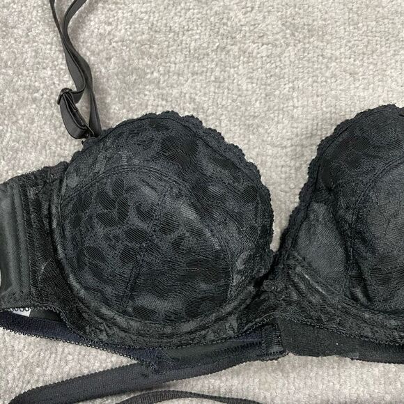 Vintage 1970 JcPenny Black Lace Elastic Removable Strap Bra 36B USA - Picture 2 of 6
